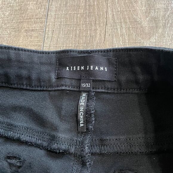 NWT Risen Los Angeles Black Relaxed Distressed Denim Jeans Women Size 15/32 Y2K - Picture 10 of 16